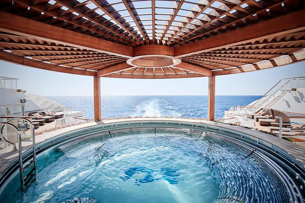 Izumi Japanese Bath on board the Diamond Princess
